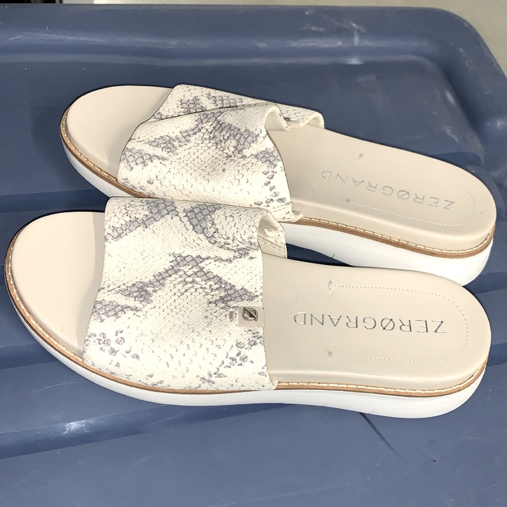 COLE HAAN WOMEN'S ZEROGRAND GLOBAL SNAKE PRINT SLIDE SIZE 8.5 B